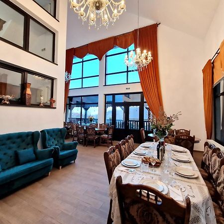 Pensiunea Izvorul Linistii Radaseni Luaran gambar